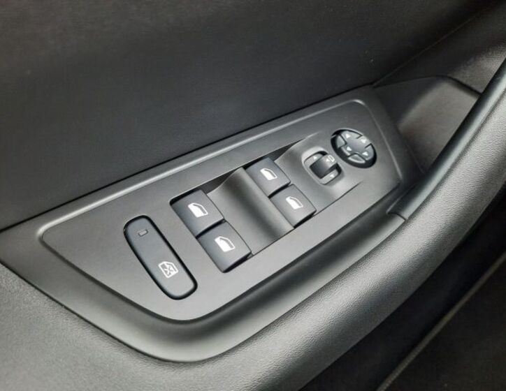 Peugeot 508 28