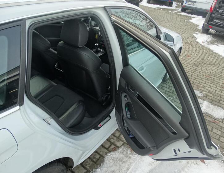 Audi A4 31