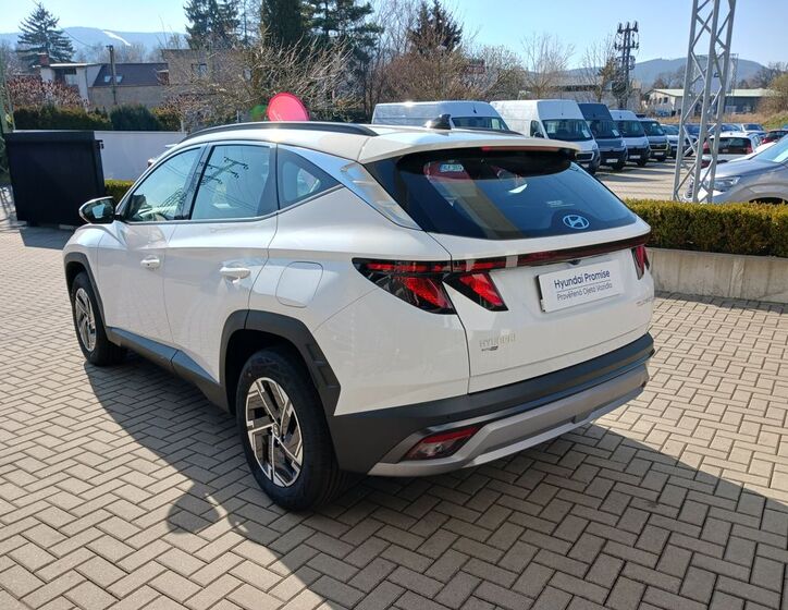 Hyundai Tucson 4