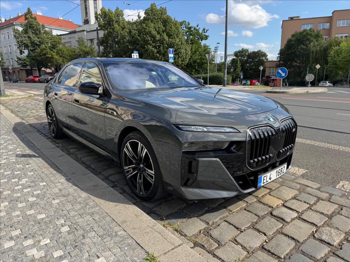 BMW Řada 7
