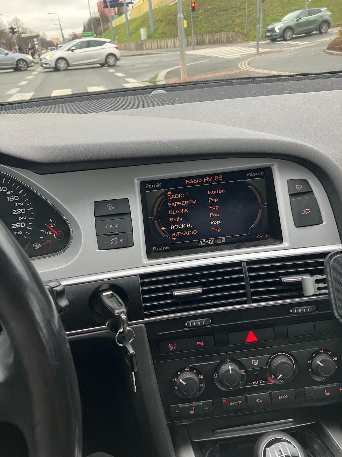 Audi A6