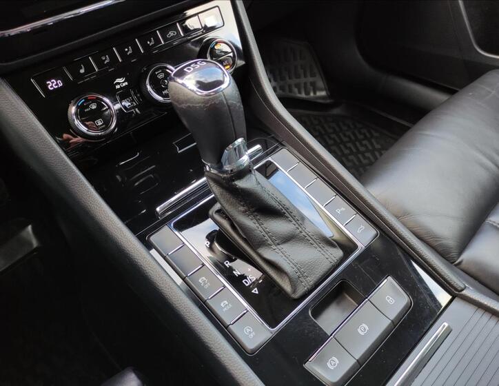 Škoda Superb 28