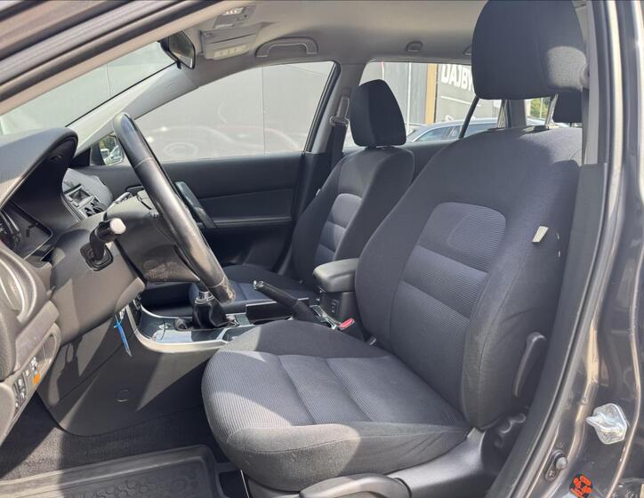 Mazda 6 11