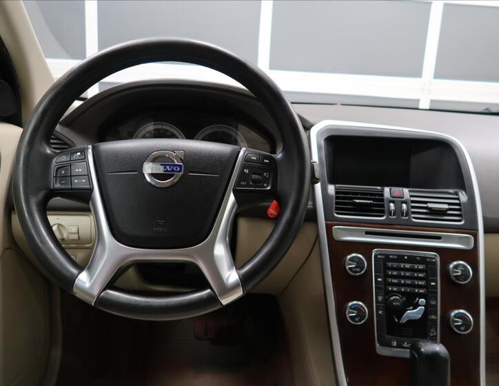 Volvo XC60 15