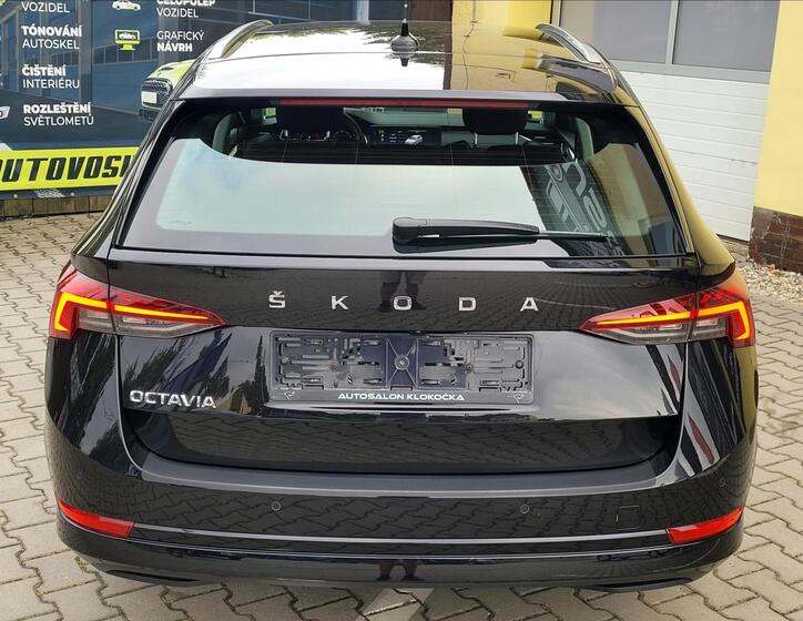 Škoda Octavia 10