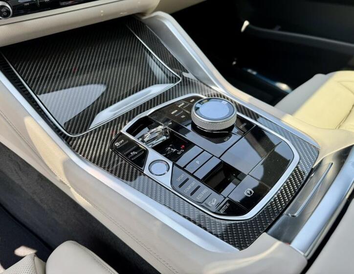 BMW X6 29