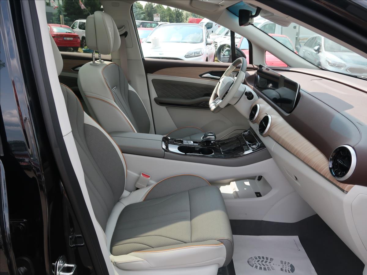 Dongfeng U-Tour