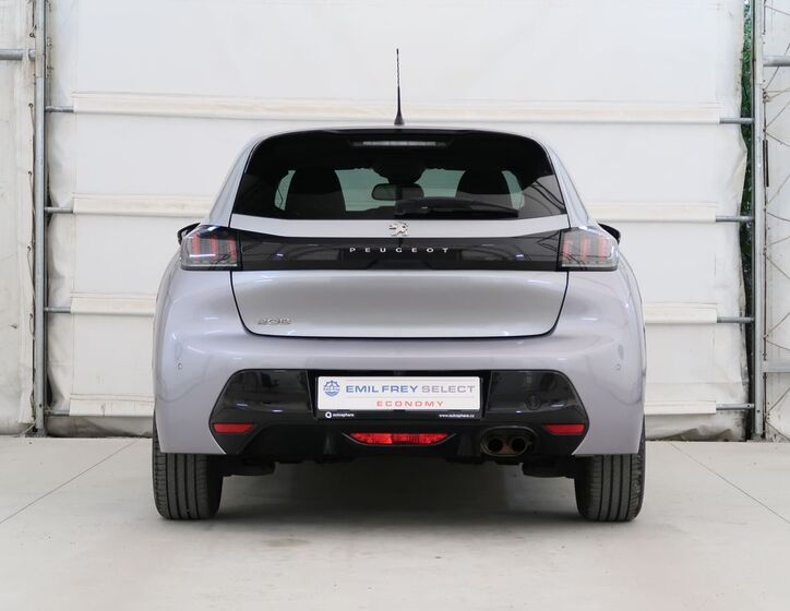 Peugeot 208 7