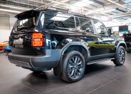 Toyota Land Cruiser 9