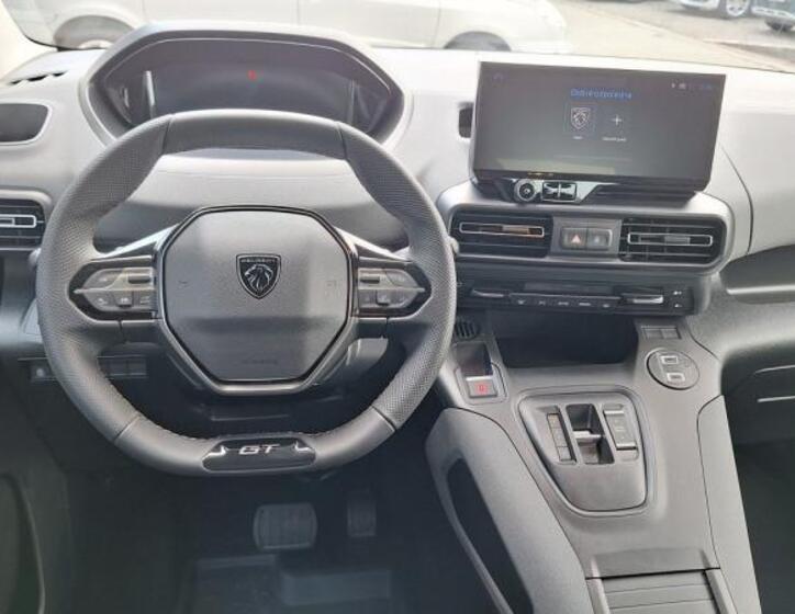Peugeot Rifter 16