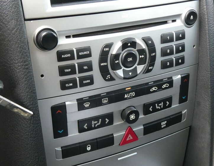 Peugeot 407 29