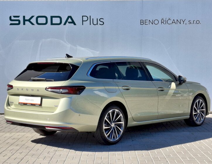 Škoda Superb 2