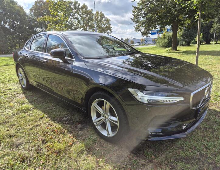 Volvo S90 3