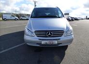 Mercedes-Benz Viano 8