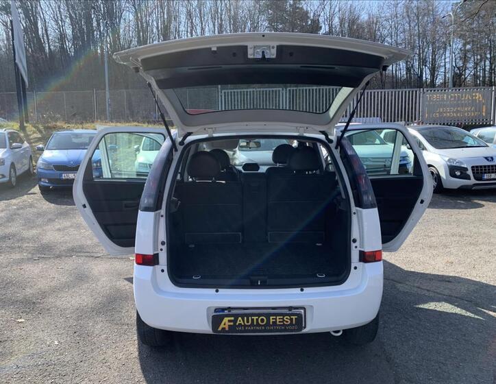 Opel Meriva 17