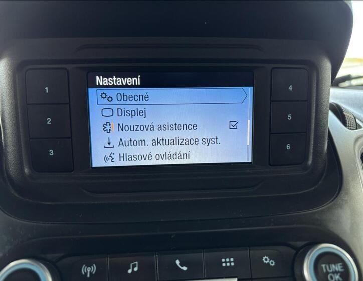 Ford Tourneo Courier 18