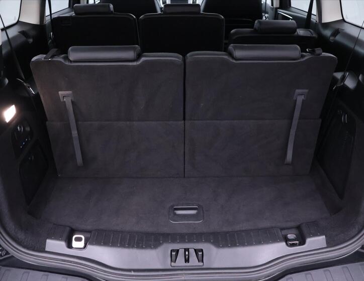 Ford Galaxy 10
