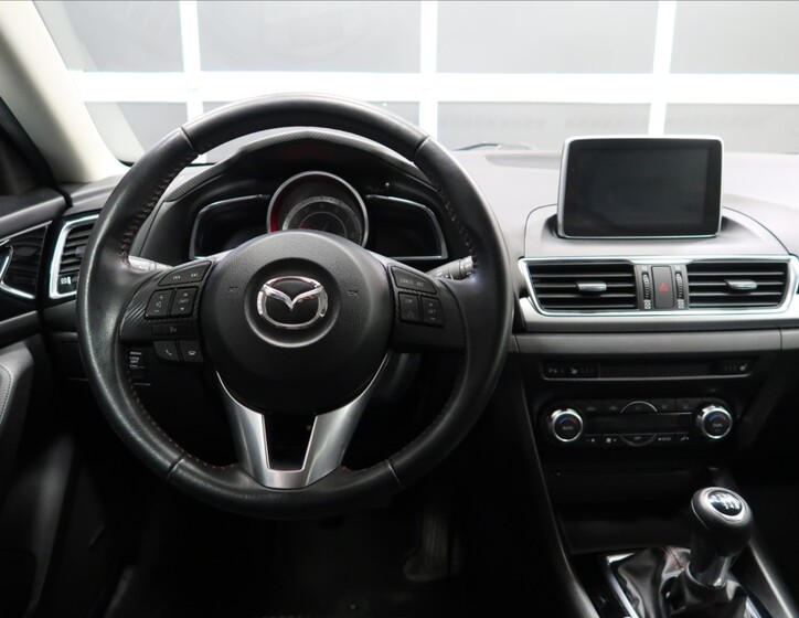 Mazda 3 13