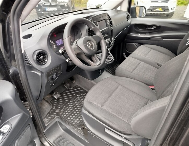 Mercedes-Benz Vito 11