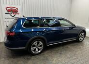 Volkswagen Passat 9