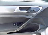 Volkswagen Golf 22