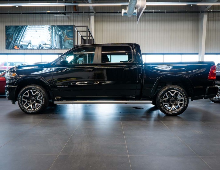 Dodge RAM 2