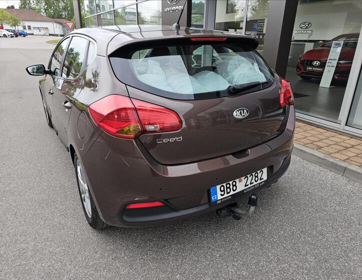 KIA Ceed 5