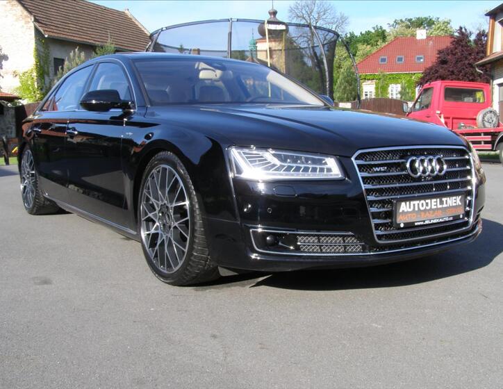 Audi A8 7