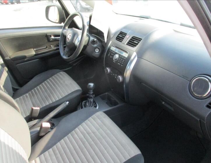 Fiat Sedici 9