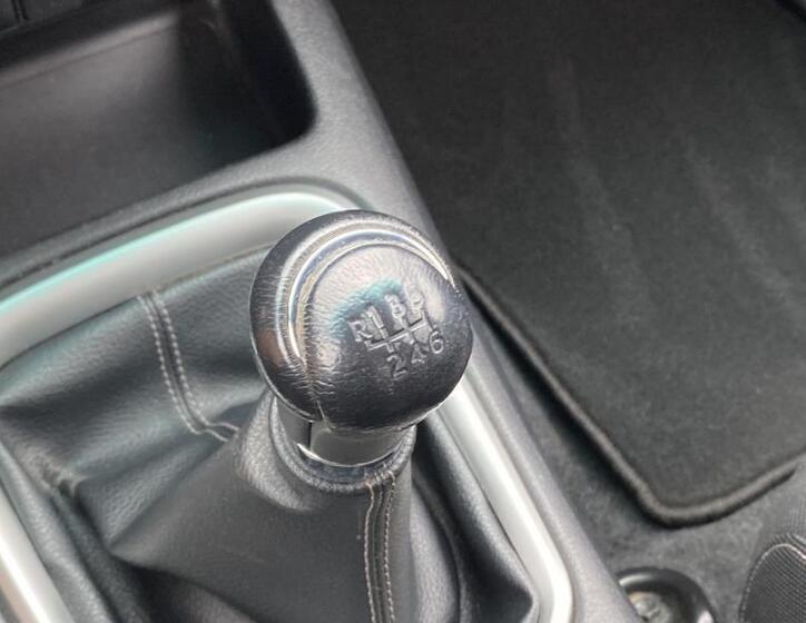 Toyota Hilux 27
