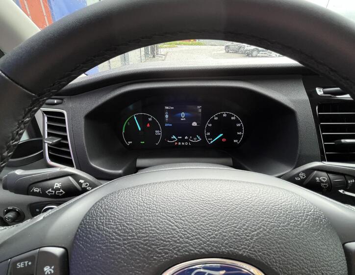 Ford Transit 17