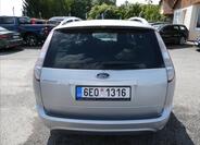 Ford Focus 6