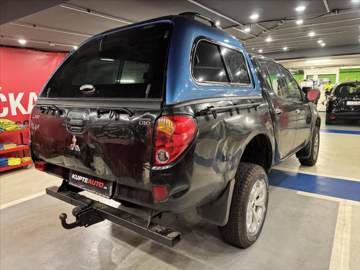 Mitsubishi L200