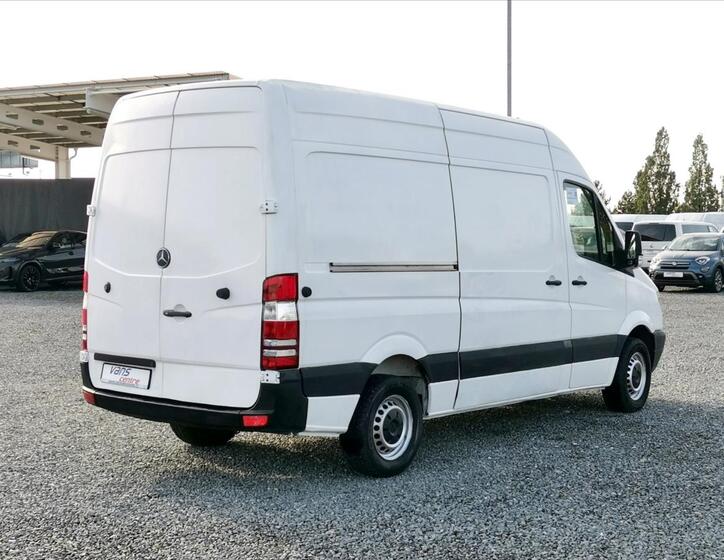 Mercedes-Benz Sprinter 3