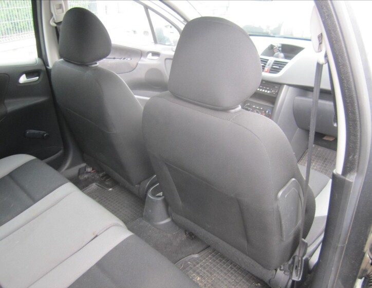 Peugeot 207 20