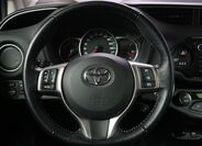 Toyota Yaris 14