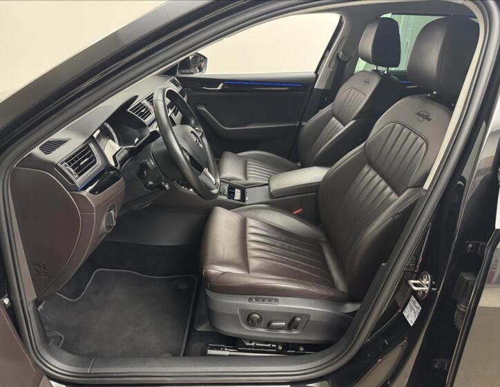 Škoda Superb 41