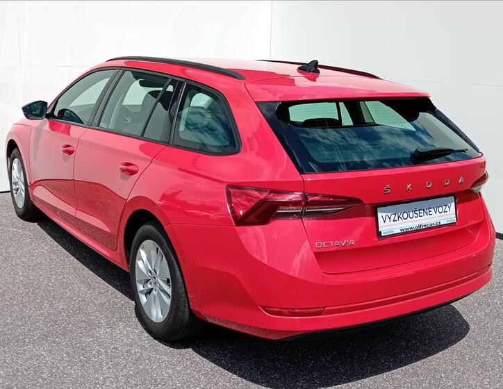 Škoda Octavia 9