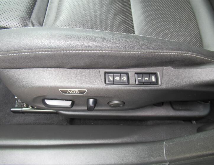 Opel Insignia 27