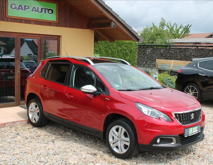 Peugeot 2008 1