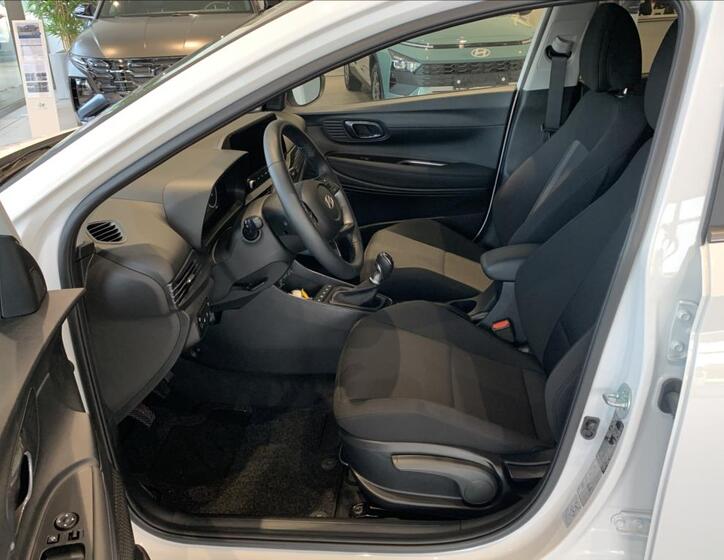 Hyundai i20 22