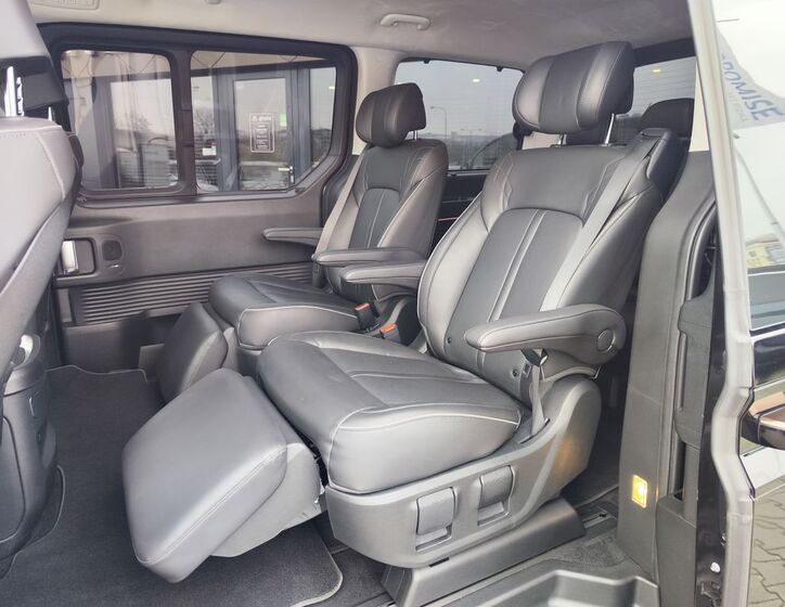 Hyundai Staria 13
