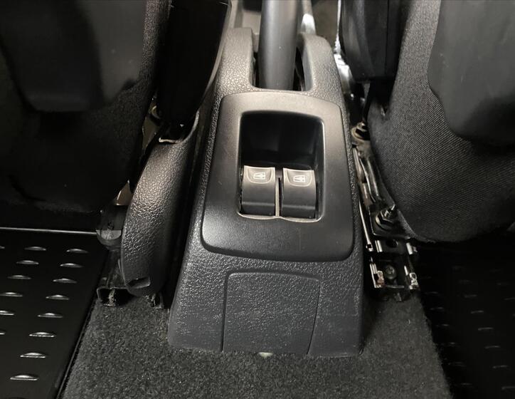 Dacia Logan 17