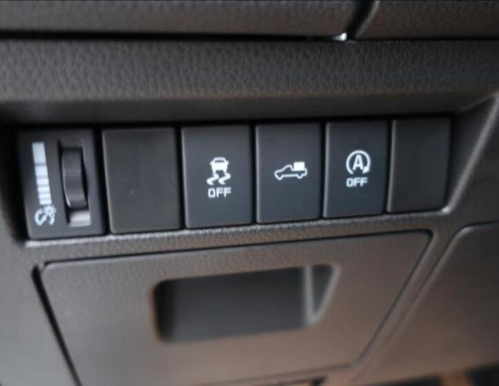 Isuzu D-Max 28