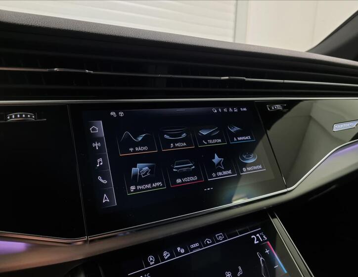 Audi SQ8 36