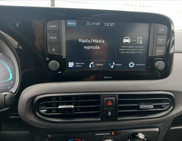 Hyundai i10 13