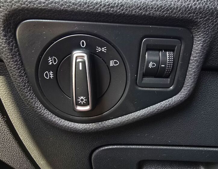 Volkswagen Touran 14