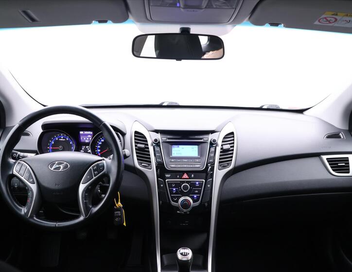 Hyundai i30 21