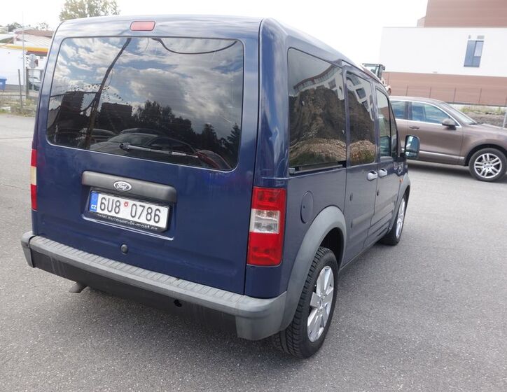 Ford Tourneo Connect 11