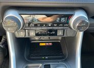 Toyota RAV4 24